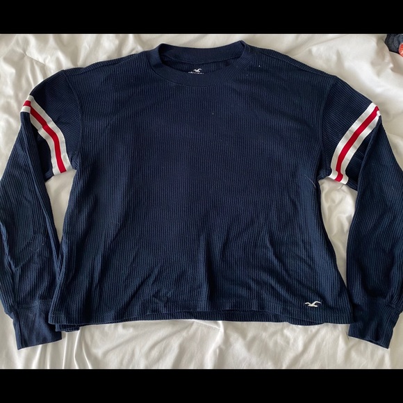 Hollister navy sweater - Picture 1 of 1